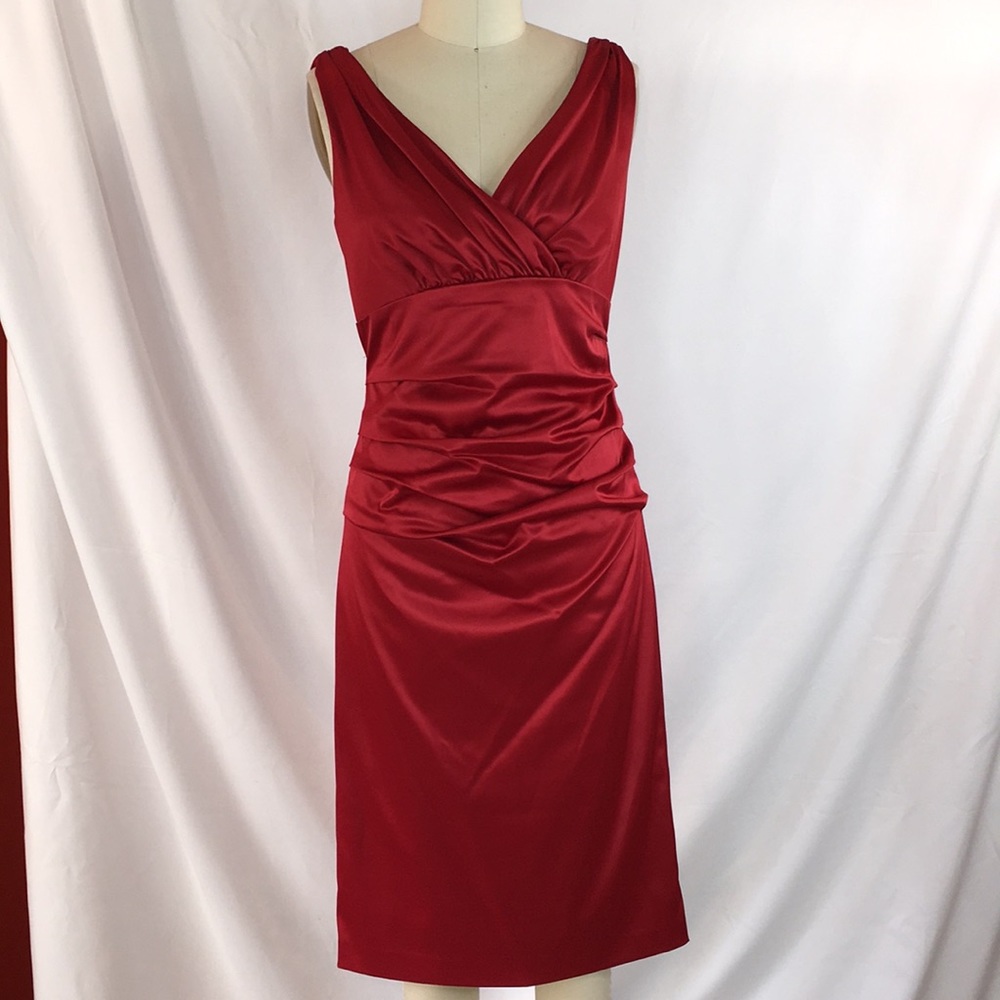 Suzi Chin strtch satin type ruched pencil sheath dress